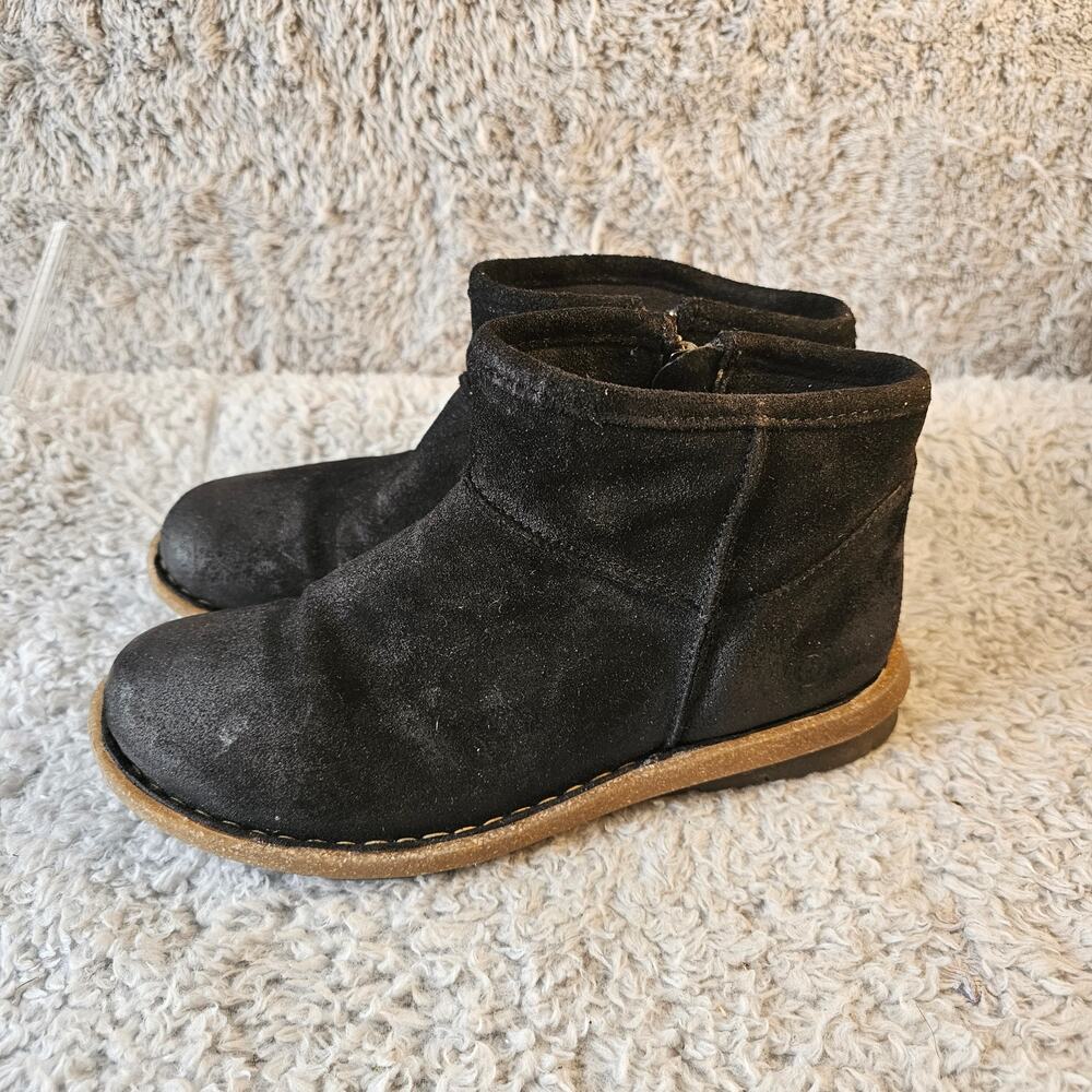 Born Women's Tinley Side Zip Distressed Suede Leather Ankle Boots Size 7‎ Black